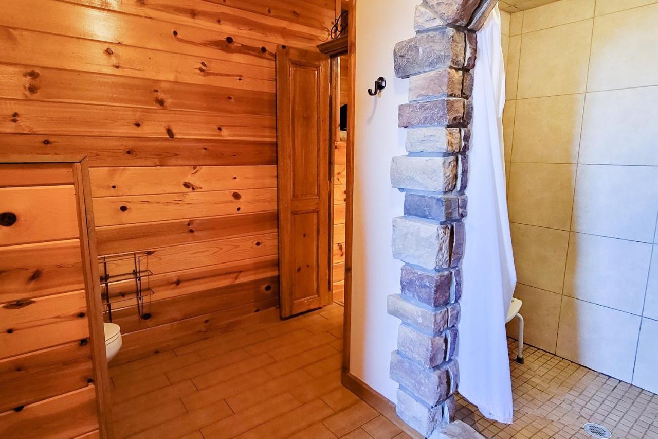 Treetop Tranquilty Сивиървил Екстериор снимка